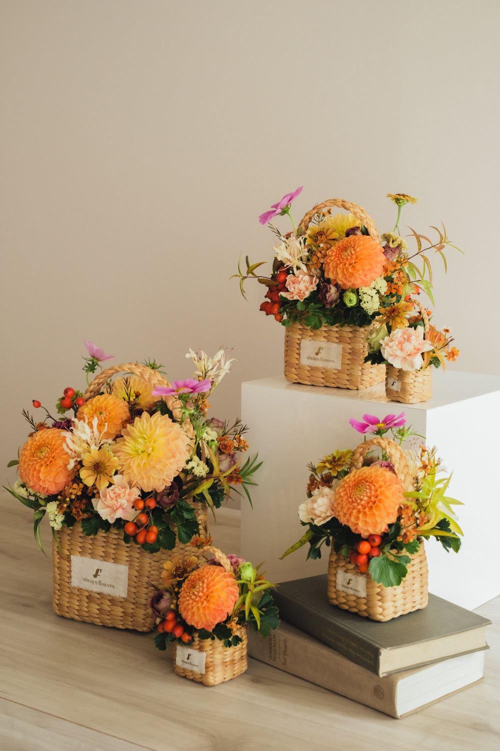 ◆9/24-10/31お届け限定◆Flower BAG No.3 ／スクエアカゴバッグ　オータムパレット／生花