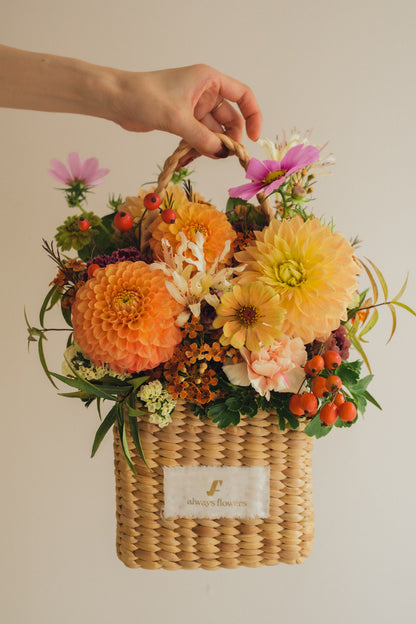 ◆9/24-10/31お届け限定◆Flower BAG No.3 ／スクエアカゴバッグ　オータムパレット／生花