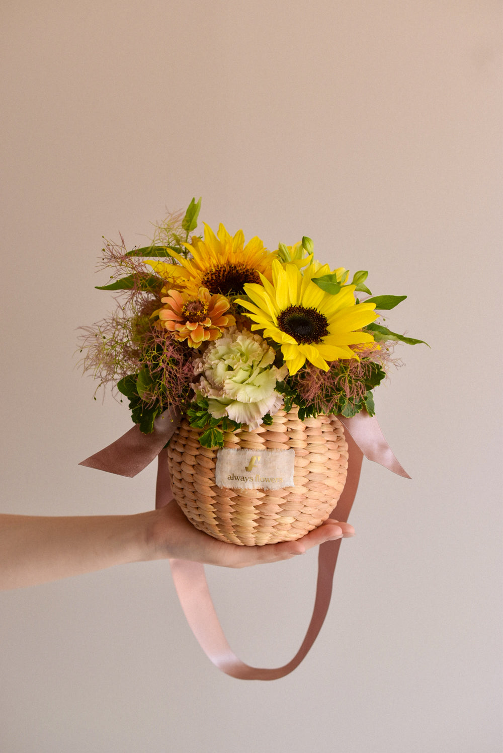 ◆6/2-7/31お届け限定◆Flower BAG No.2／フラワーバッグアレンジ　イエロースモーク／生花