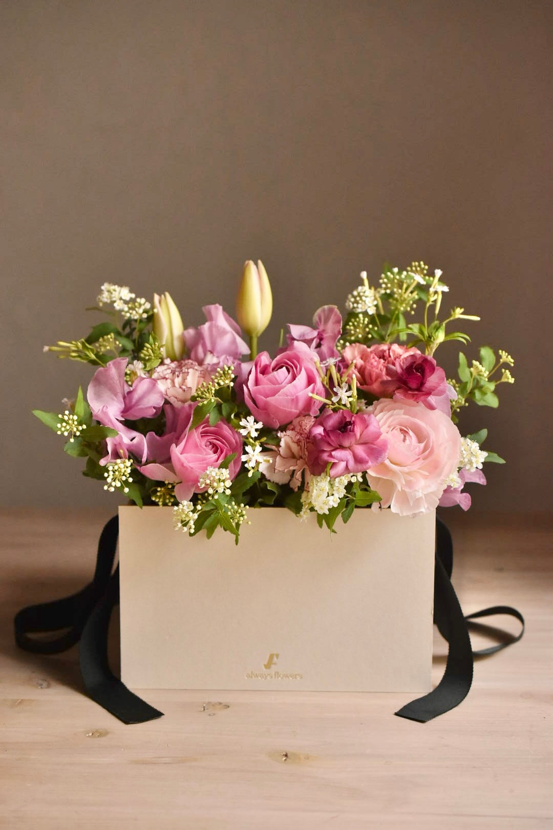 【母の日不可】Flower BAG No.1／フラワーバッグアレンジ　ピンク／生花