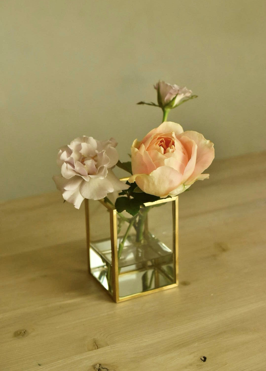 ◆母の日対象◆Flower Vase／花器・フラワーベース　ブラススクエア